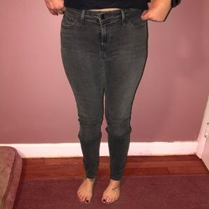 Black levis 811 modern rise skinny